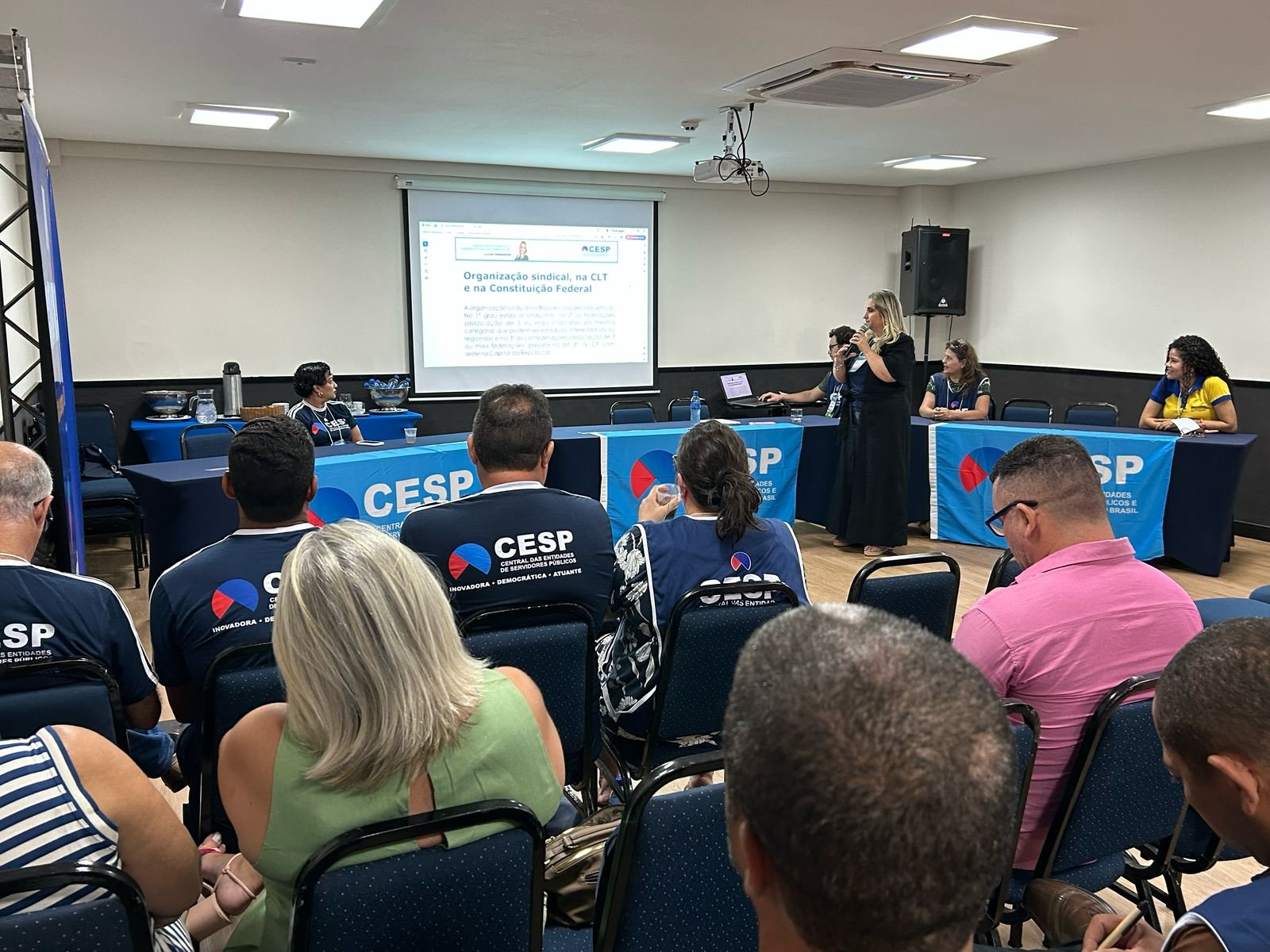 Presidente da CESP CENTRAL, Lilian Fernandes, ministra palestra sobre Função e Prerrogativas dos Sindicatos